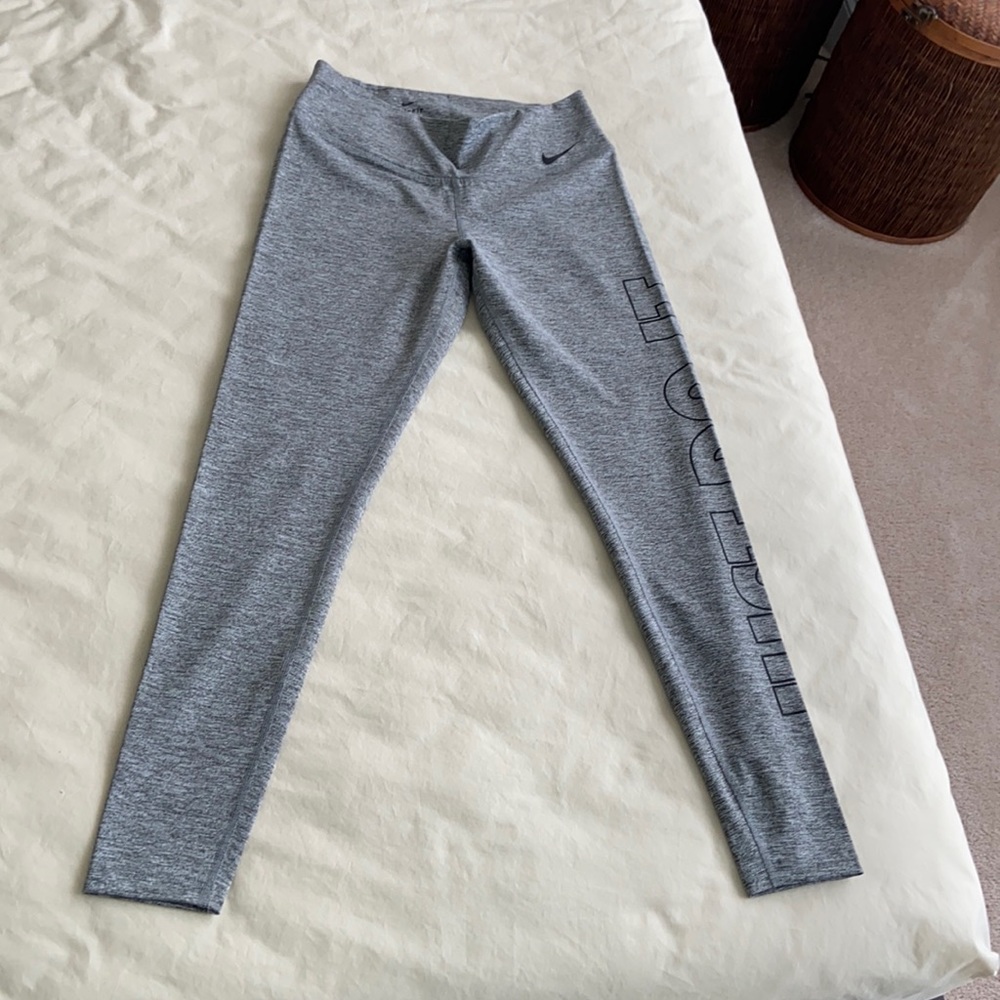 Nike leggings